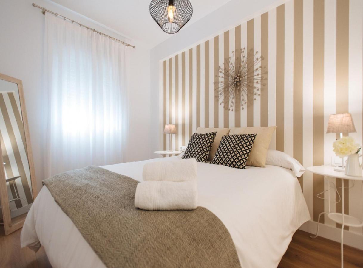 Azahares Suite Apartment Sevilla Buitenkant foto