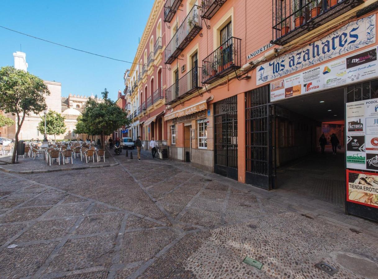 Azahares Suite Apartment Sevilla Buitenkant foto