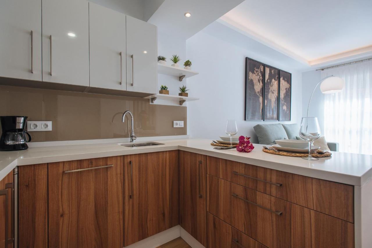 Azahares Suite Apartment Sevilla Buitenkant foto
